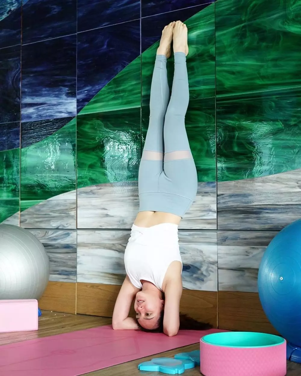 Potret Shandy Aulia pamer perut usai melahirkan © 2020 brilio.net