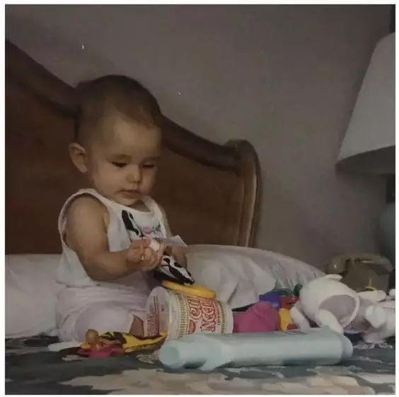 dahlian poland saat kecil Instagram