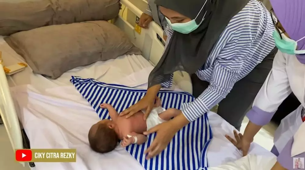 kondisi bayi Citra Kirana YouTube
