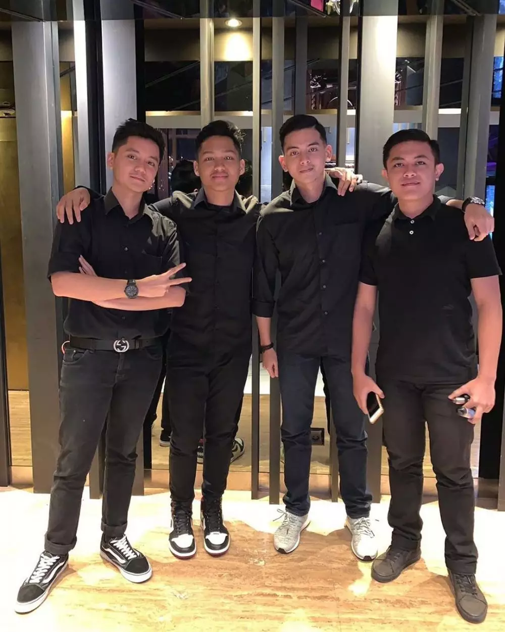 Globantara adik Millendaru  Instagram