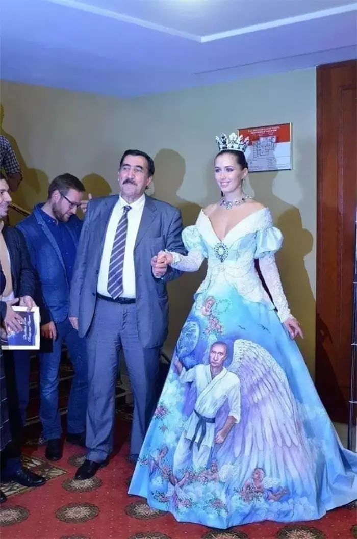 Potret kesalahan dalam fashion Berbagai sumber Potret kesalahan dalam fashion Berbagai sumber