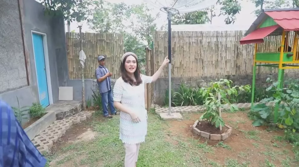 rumah ayah Shandy Aulia YouTube rumah ayah Shandy Aulia YouTube