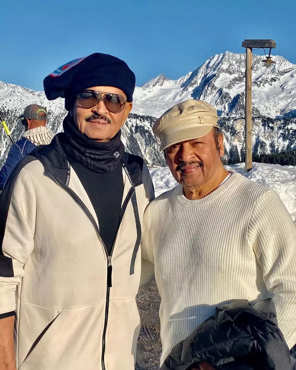 ayah hrithik roshan Instagram ayah hrithik roshan Instagram