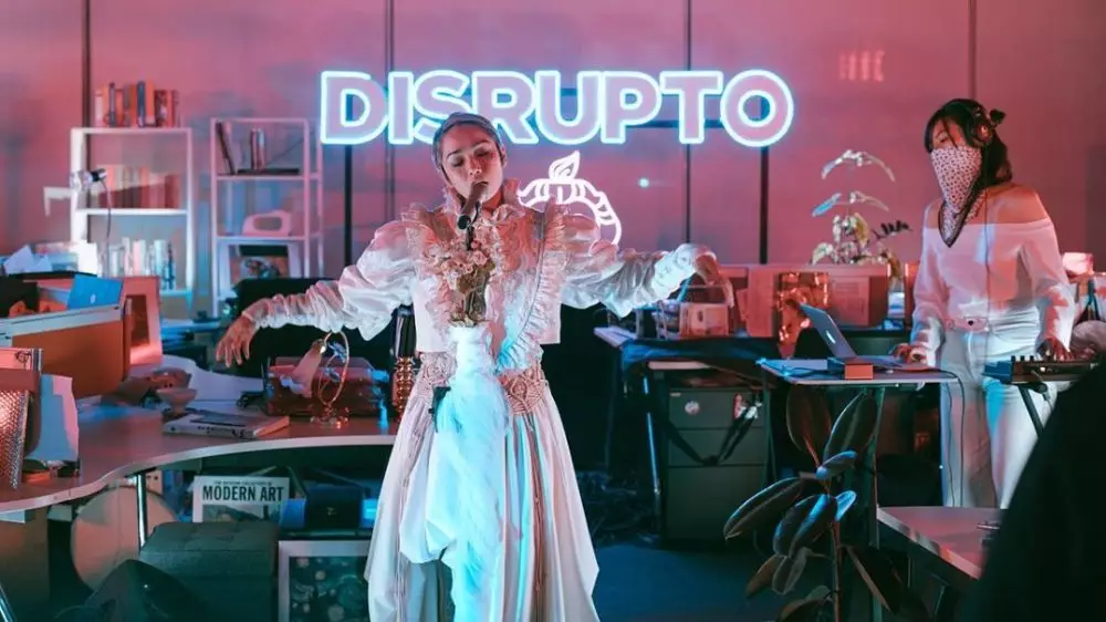 Potret terbaru Intan Ayu Instagram