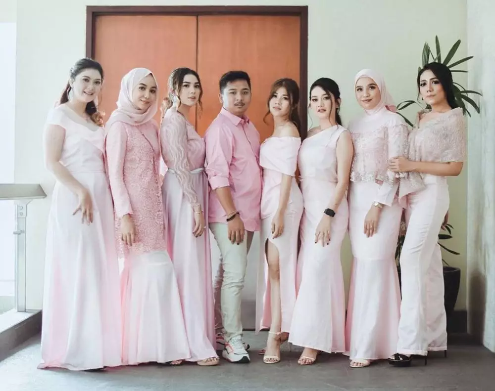 Raya Kitty nikahan sahabat instagram Raya Kitty nikahan sahabat instagram