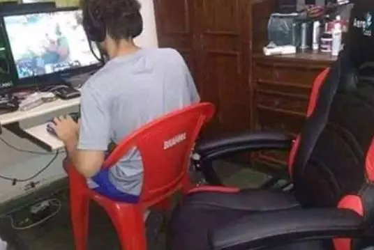 momen lucu main game © 2020 instagram.com