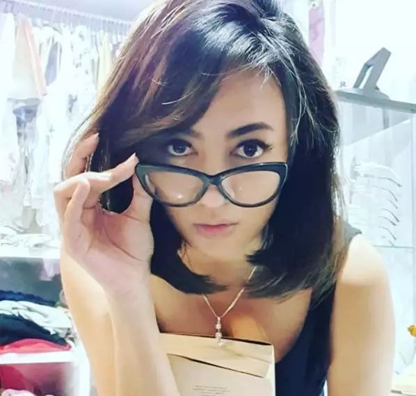 Yeyen rambut pendek Instagram