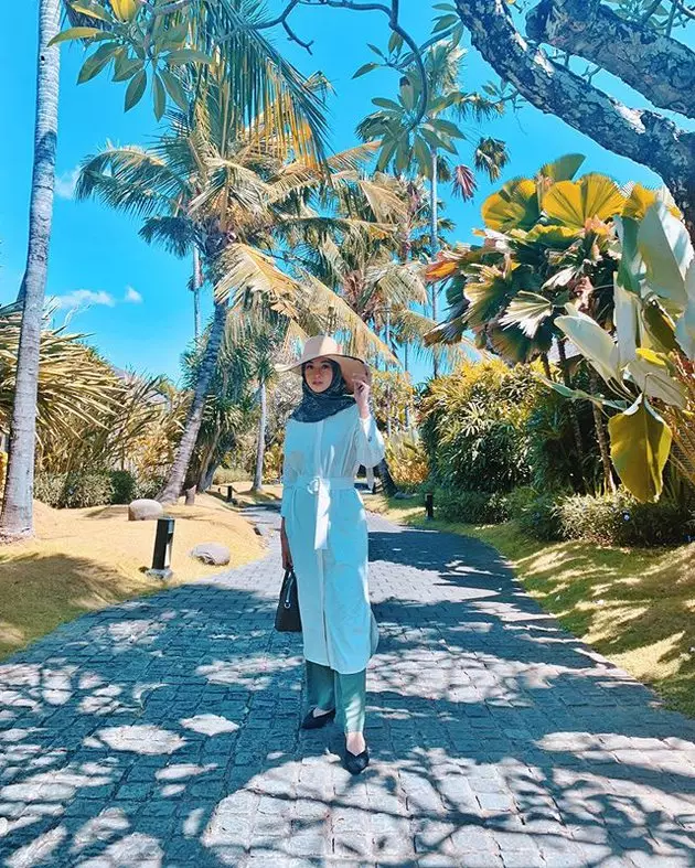 akhirnya poppy bunga liburan Instagram