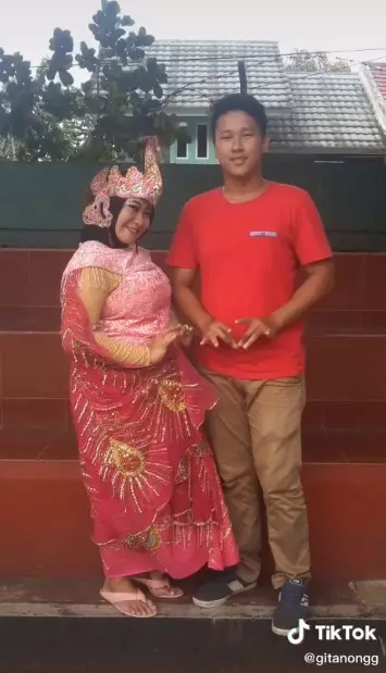 kisah pasangan sukses diet TikTok/@gitanongg kisah pasangan sukses diet TikTok/@gitanongg