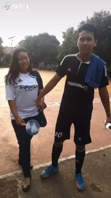 kisah pasangan sukses diet TikTok/@gitanongg kisah pasangan sukses diet TikTok/@gitanongg