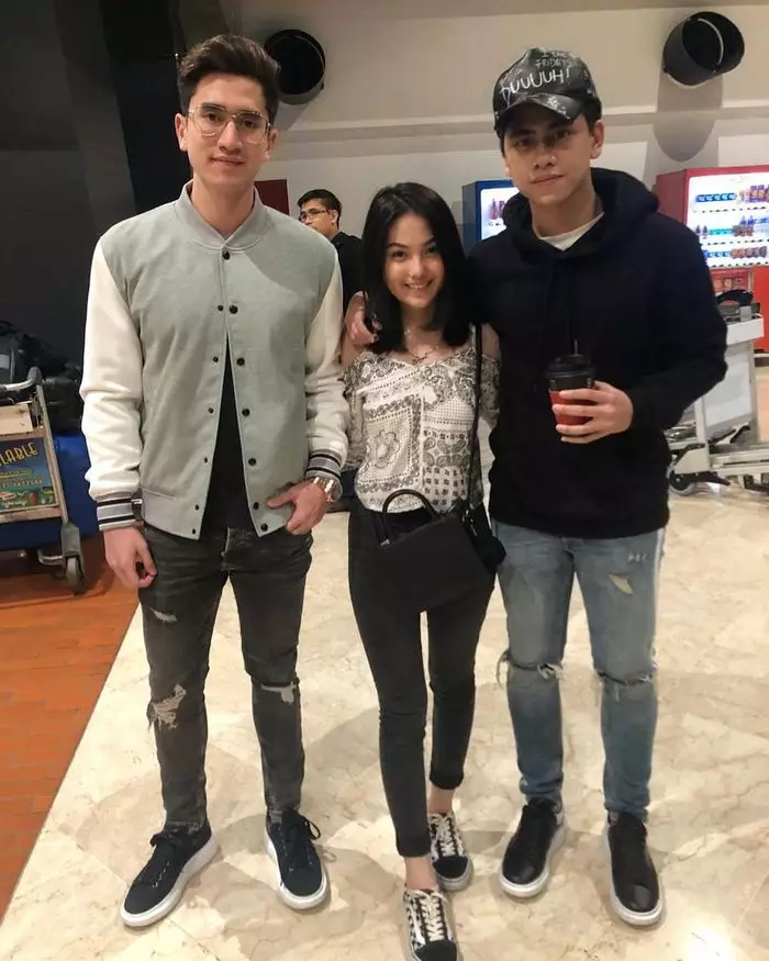 Kedekatan seleb bareng ipar berbagai sumber Kedekatan seleb bareng ipar berbagai sumber