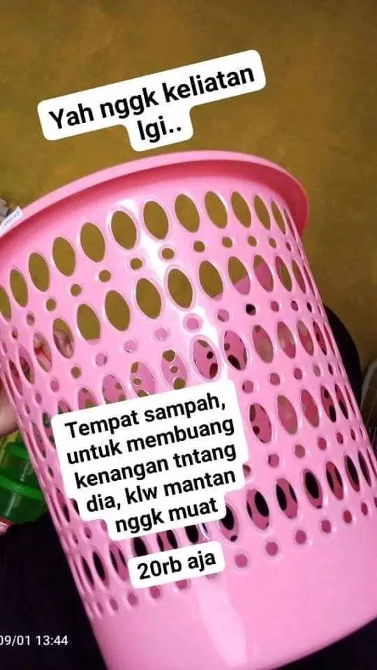 Deskripsi dagangan berkedok curhat Twitter Deskripsi dagangan berkedok curhat Twitter