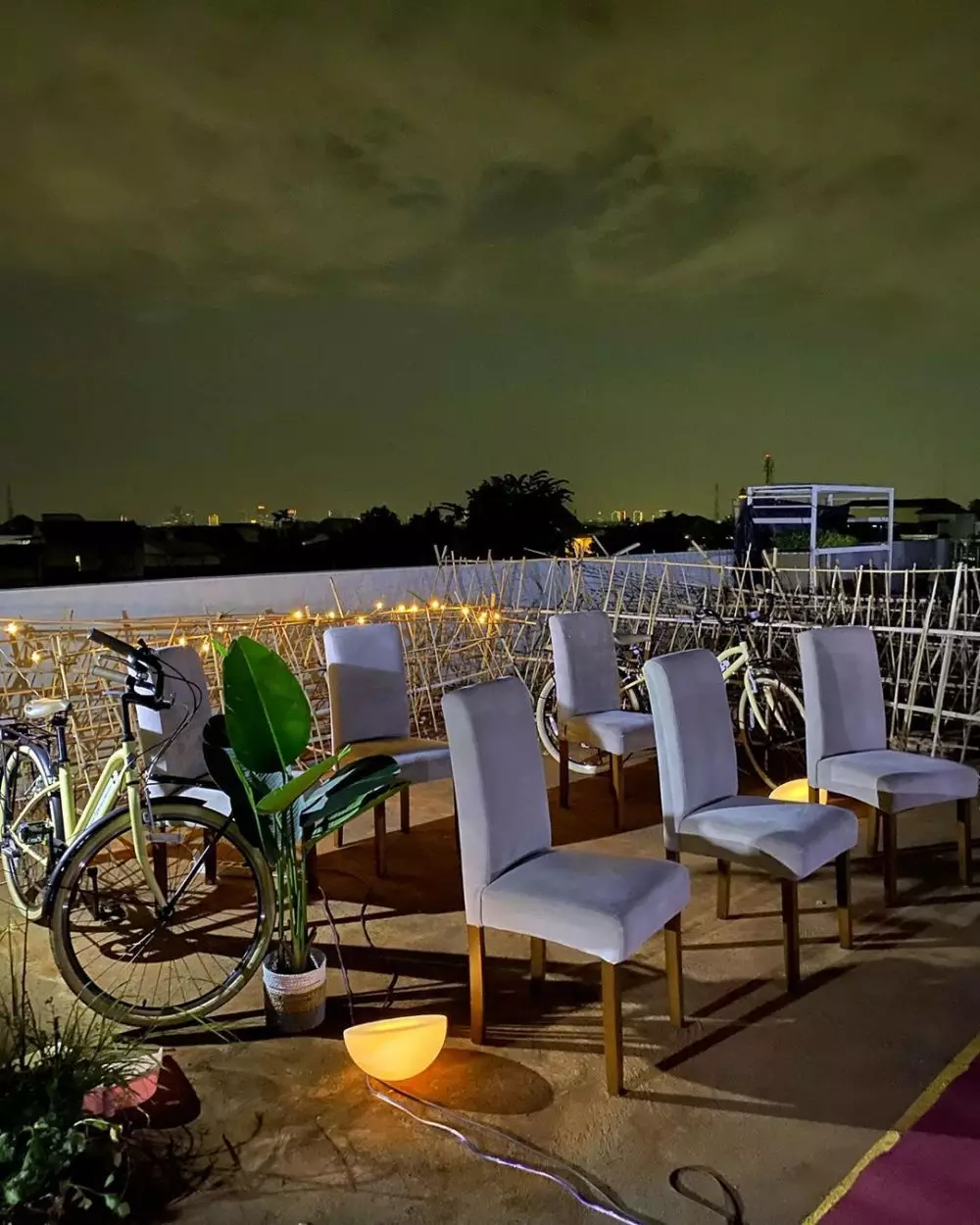 Momen wedding anniv Ustaz Yusuf Mansur Instagram