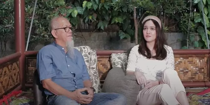 5 Kisah Shandy Aulia hidup di keluarga beda agama istimewa