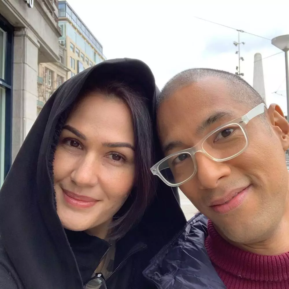 pemain arti sahabat dan pasangan Instagram