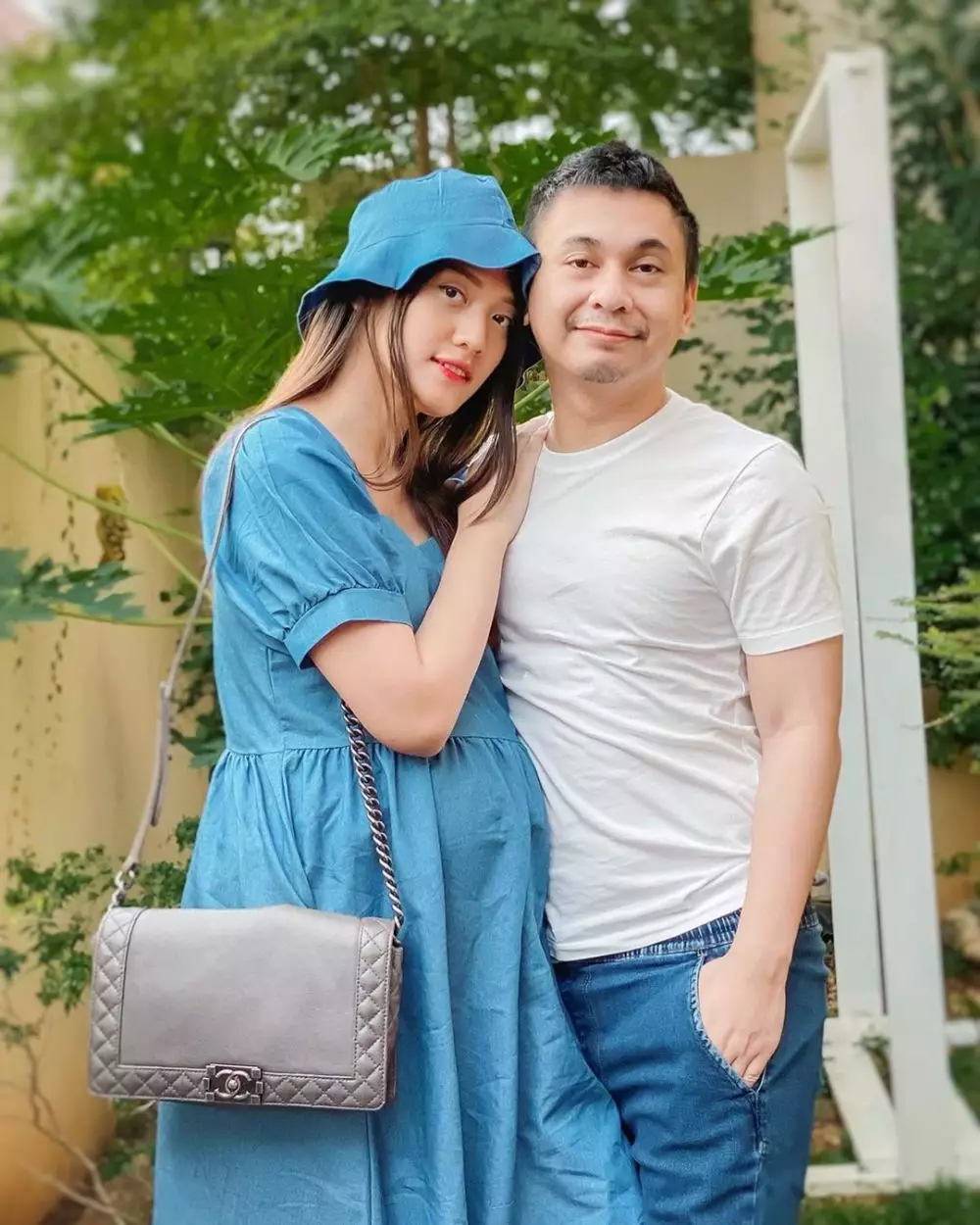 Saur Sepuh dan pasangan instagram Saur Sepuh dan pasangan instagram