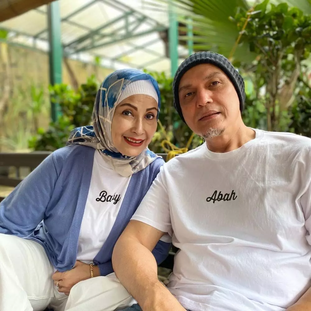 Saur Sepuh dan pasangan instagram Saur Sepuh dan pasangan instagram