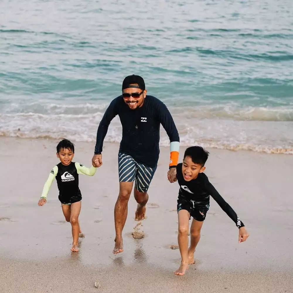 Potret harmonis Imam Darto dan keluarga © 2020 brilio.net