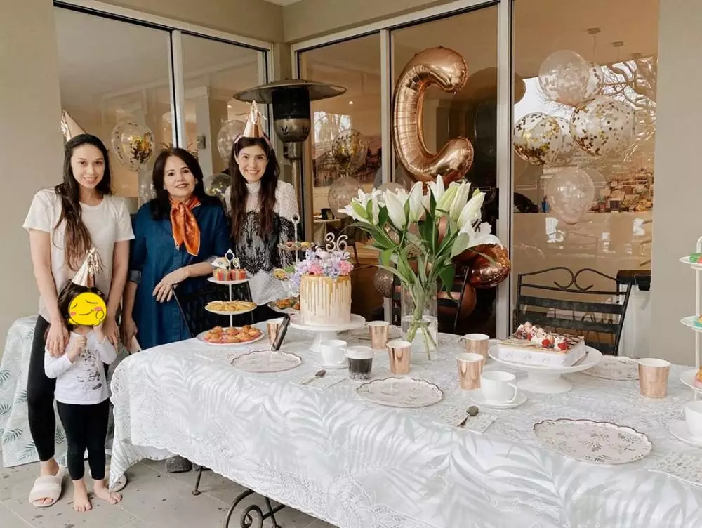 potret ulang tahun carissa di australia © 2020 Instagram