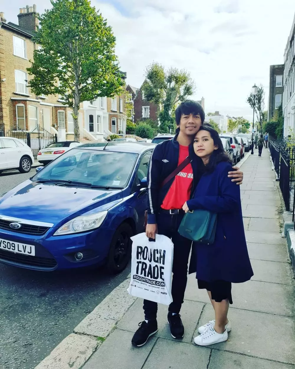 vokalis era 2000-an dan istri Instagram vokalis era 2000-an dan istri Instagram