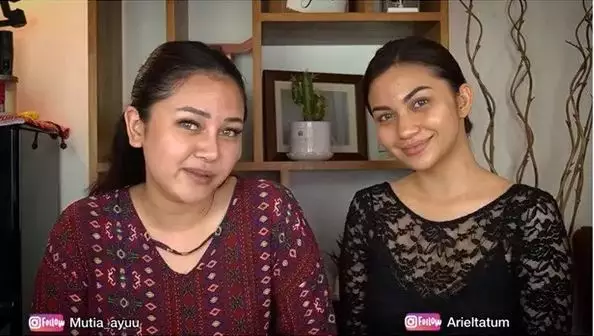 ariel tatum dan ayu kakak adik Berbagai sumber ariel tatum dan ayu kakak adik Berbagai sumber