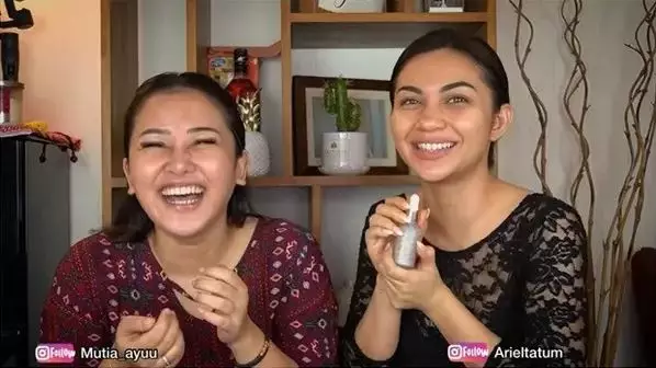 ariel tatum dan ayu kakak adik Berbagai sumber ariel tatum dan ayu kakak adik Berbagai sumber