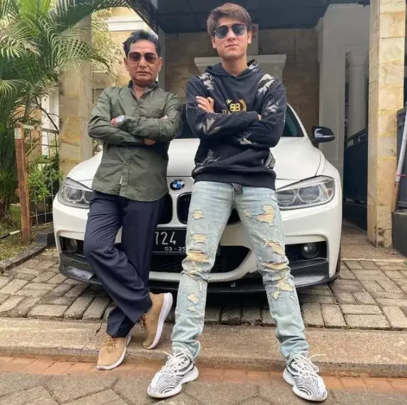 rizky billar dan sang ayah Instagram rizky billar dan sang ayah Instagram