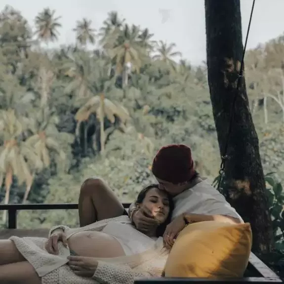 dahlia poland ubud Instagram dahlia poland ubud Instagram