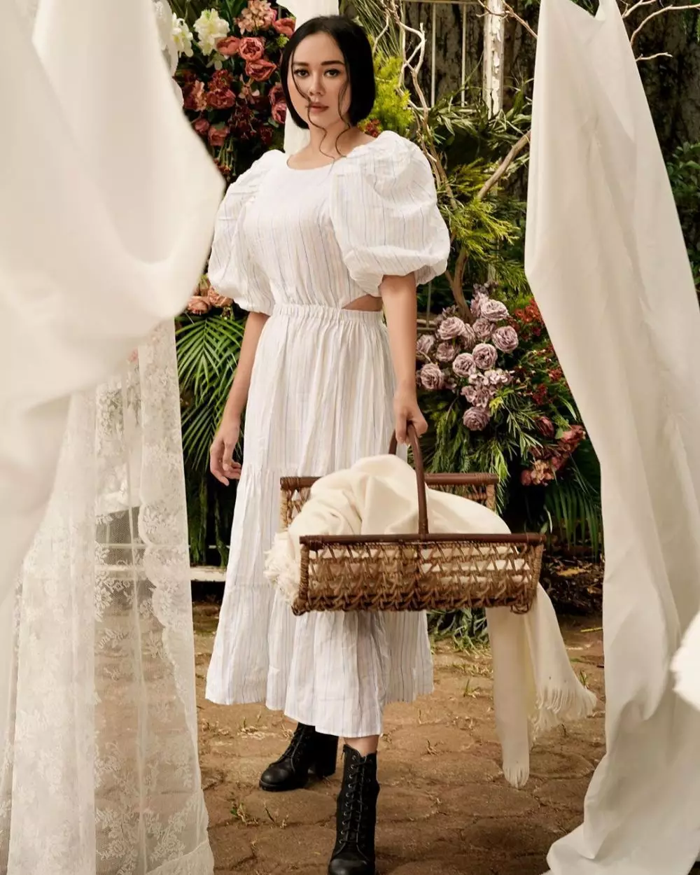 Pemotretan Aura kasih vintage berbagai sumber  Pemotretan Aura kasih vintage berbagai sumber