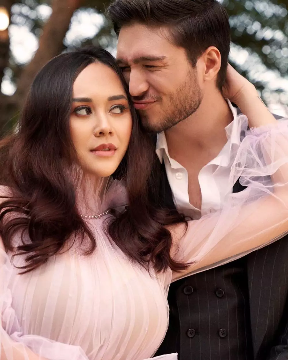 Pemotretan Aura kasih vintage berbagai sumber  Pemotretan Aura kasih vintage berbagai sumber