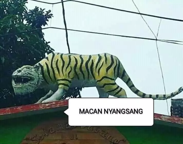 Patung macan absurd Facebook/ Hodi Min'z Patung macan absurd Facebook/ Hodi Min'z