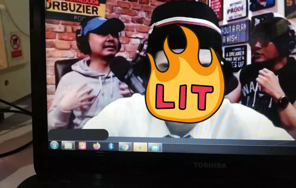 zoom gagal background Twitter