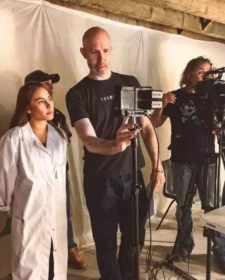 jeremy thomas menetap di London Instagram