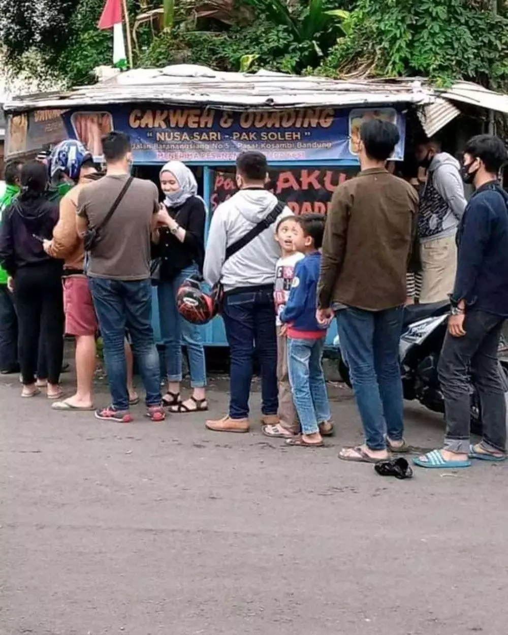 Viral odading Mang Oleh Berbagai sumber Viral odading Mang Oleh Berbagai sumber