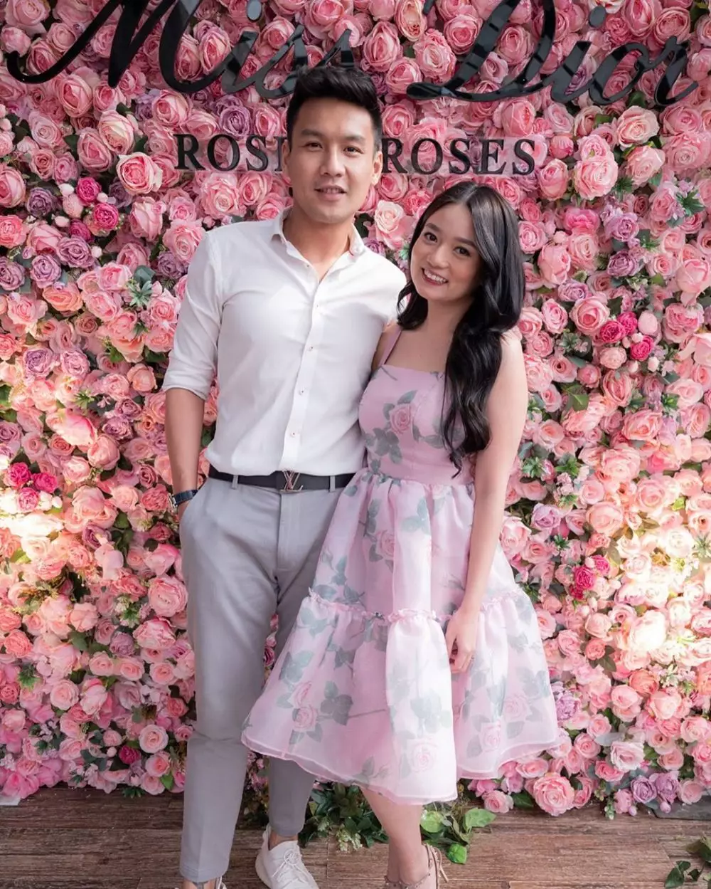 Momen mesra Fendy Chow dan sang istri © 2020 brilio.net
