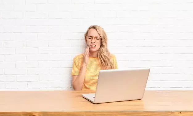 Manfaat daun cocor bebek freepik.com Manfaat daun cocor bebek freepik.com