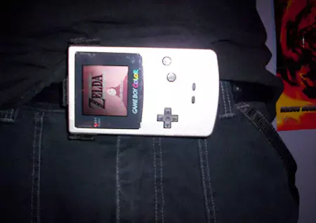 Potret sabuk absurd Berbagai sumber