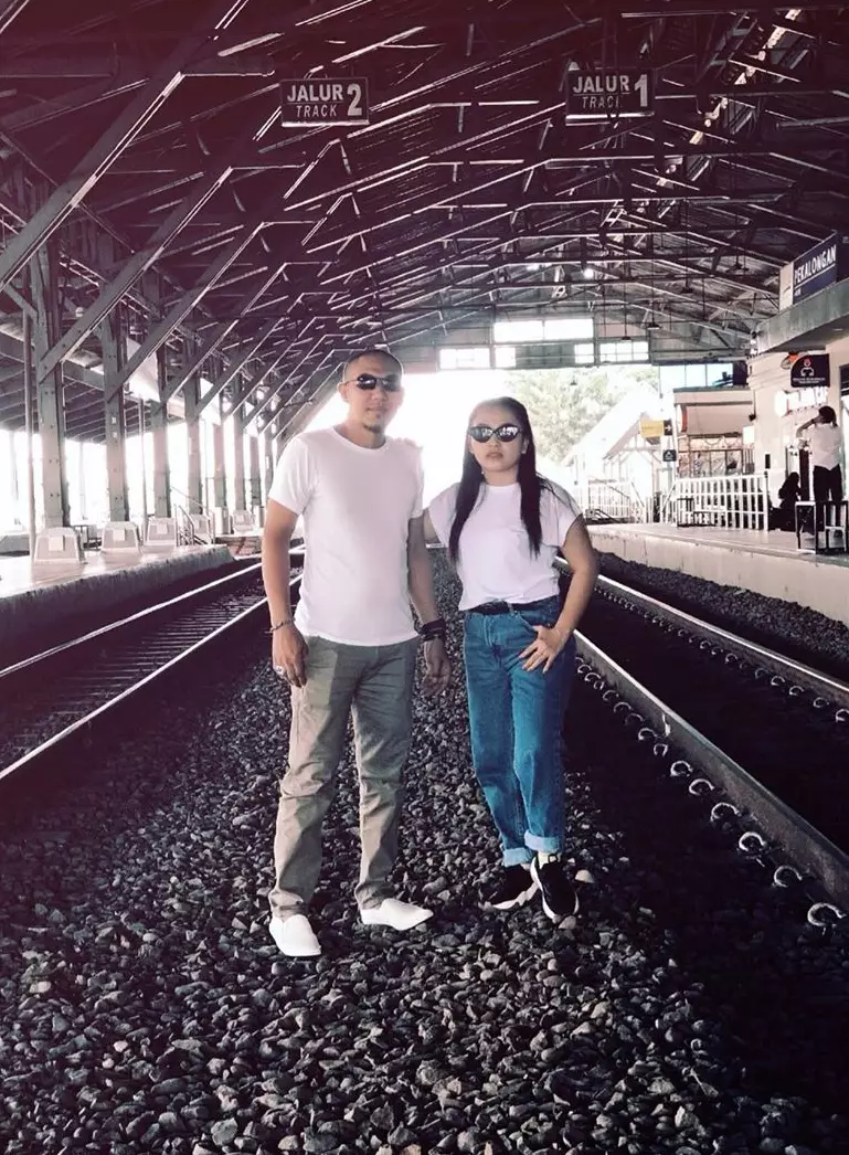 Mpok Alpa dan suami © 2020 brilio.net Mpok Alpa dan suami © 2020 brilio.net