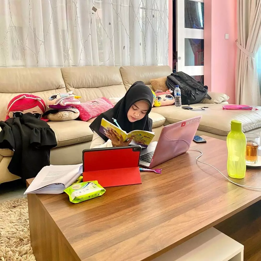 seleb ujian akhir pandemi Instagram