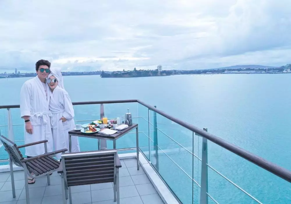 Liburan Syahrini dan Reino Barack di berbagai negara Instagram Liburan Syahrini dan Reino Barack di berbagai negara Instagram