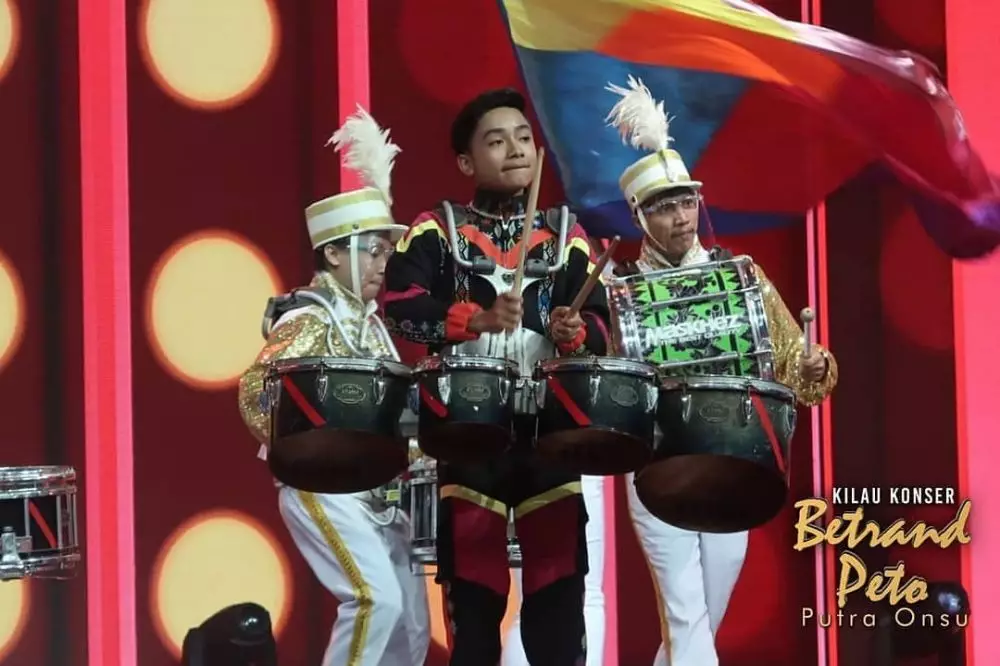 konser perdana betrand peto Instagram