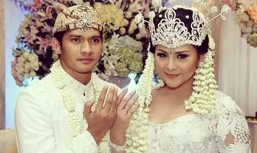 Transformasi Iko Uwais berbagai sumber