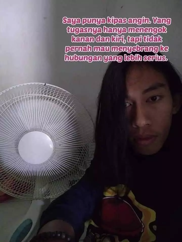 Curhat galau pakai perabot rumah Twitter Curhat galau pakai perabot rumah Twitter