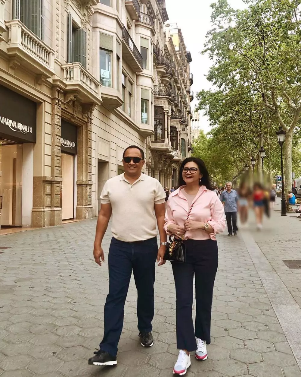 Potret mesra Bella Saphira dan suami Instagram Potret mesra Bella Saphira dan suami Instagram