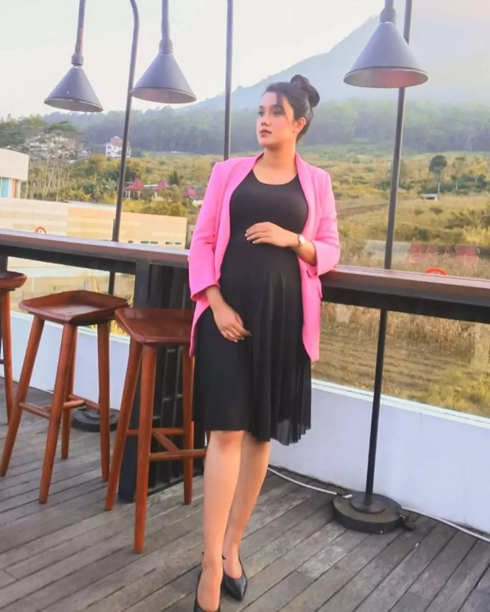 Potret Intan saat pamer baby bump © 2020 brilio.net Potret Intan saat pamer baby bump © 2020 brilio.net