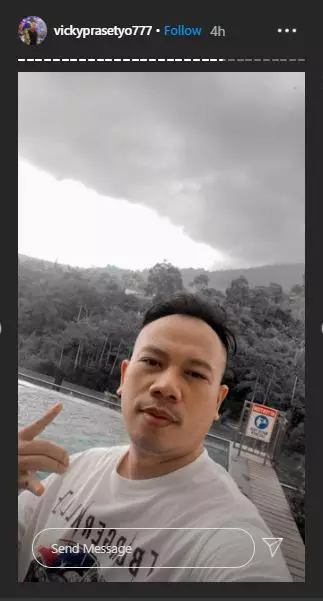 Potret terbaru Vicky Prasetyo © 2020 brilio.net Potret terbaru Vicky Prasetyo © 2020 brilio.net