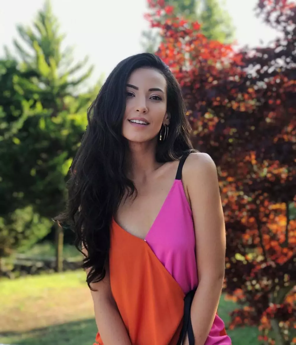 kabar terbaru pemain Elif berbagai sumber