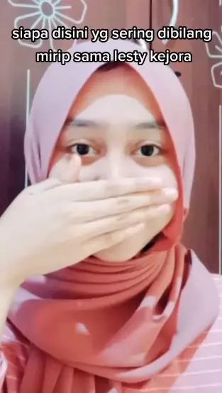 ada yang mirip lesty Berbagai sumber