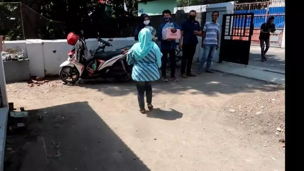 mama kekeyi ulang tahun Berbagai sumber