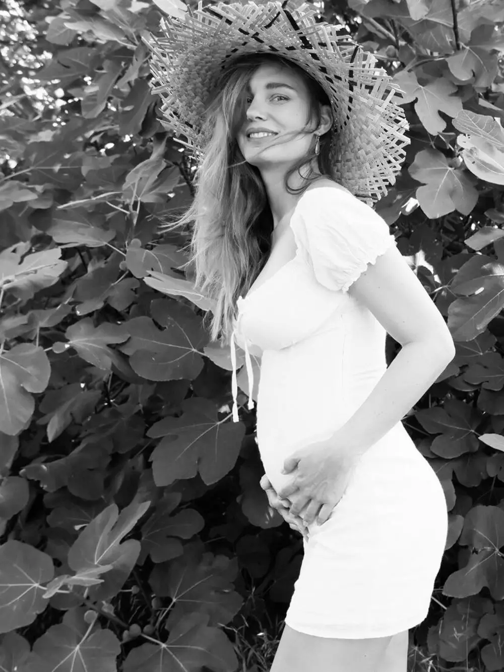 istri ario bayu hamil Instagram